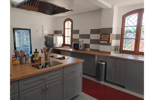 Mons Villa | L'interlude - Gîte de groupe 23 pers