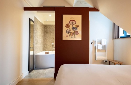 Enclos Hotel | L'Invitation au Voyage