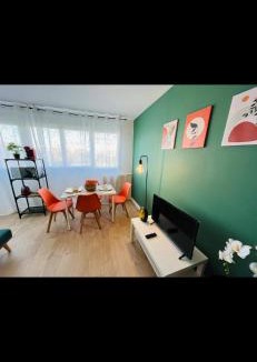 Houilles Apartment | L'Ivoire de la Défense - Studio Houilles - Parking