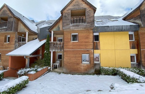 Cauterets Apartment | L'Izard, Pool & Spa, Parking