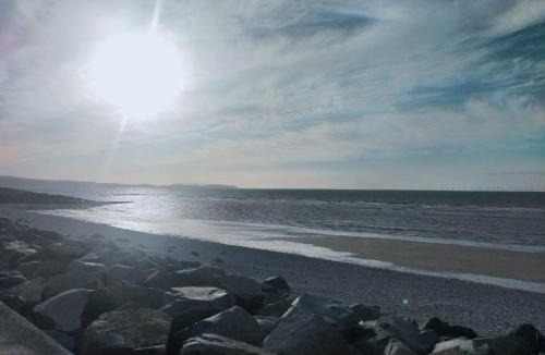 Kinmel Bay Resort | L & M Caravan