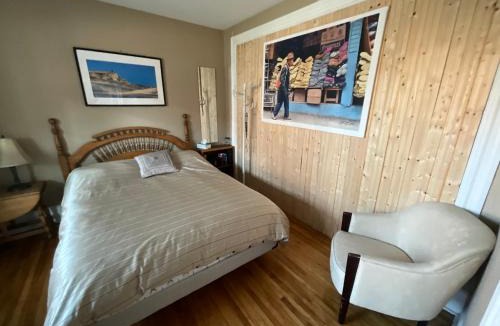 Trois-Rivieres House | L'Oasis Des Nomades