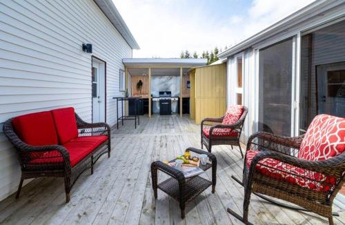 Saint-Paul-de-Montminy Ski Chalet | L'OASIS DU MASSIF - Spa, BBQ, foyer et plaisir !