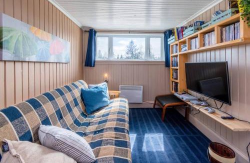Saint-Paul-de-Montminy Ski Chalet | L'OASIS DU MASSIF - Spa, BBQ, foyer et plaisir !