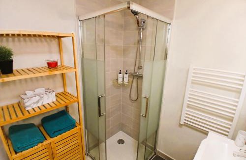 Bouguenais House | L' Oasis Elegante Jardin, Sauna, 4 pers