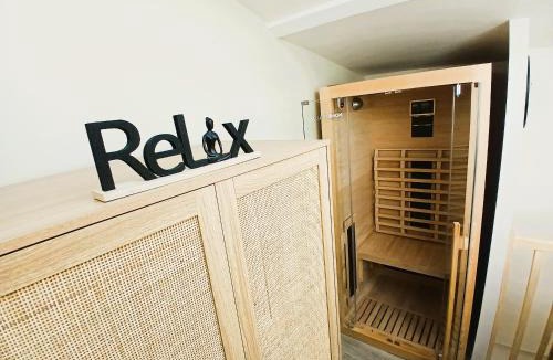 Bouguenais House | L' Oasis Elegante Jardin, Sauna, 4 pers