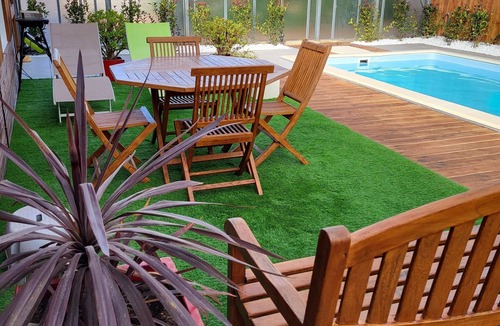 Saint-Andre-de-Sangonis House | L'Oasis des Fleurs