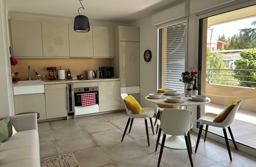 Saint Antoine Apartment | L'Oasis Maritime by Avecoeur