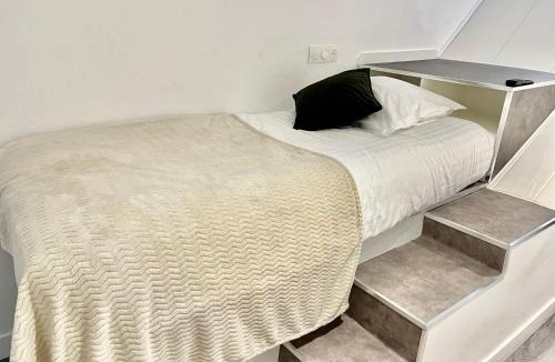 Plaisance Hotel | L'Oasis Montparnasse