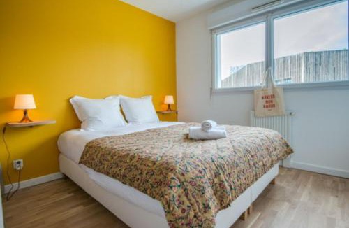 Vieux Malakoff Apartment | L'Oasis Urbain, proche gare, parking privé, 6-8 px