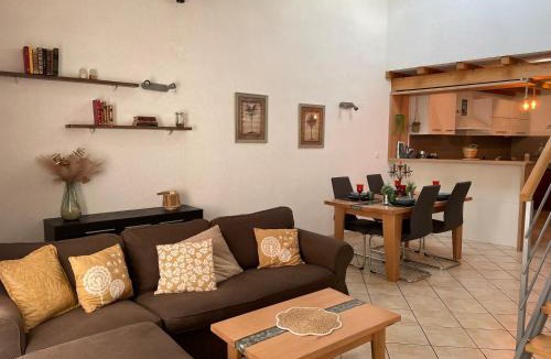 Saint-Gilles House | L'OBIONE, maison centre ville