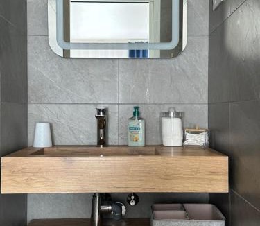 Bayon House | L'Obsidienne