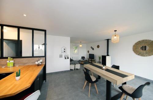 La Lucerne-dʼOutremer House | L'Océraline - Maison avec jardin et wifi