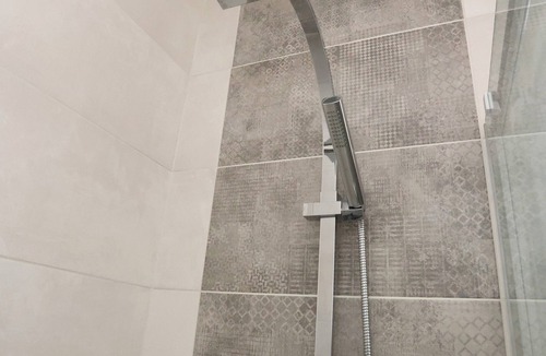Pontivy Apartment | L'Ocre - Wifi - 400m centre Pontivy