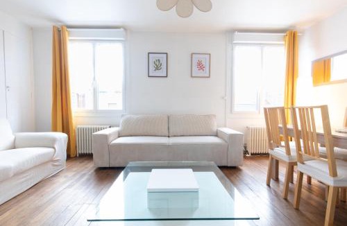 Evreux Apartment | L'Odyssée Aux Trois Clés - Proche centre-ville - Jardin