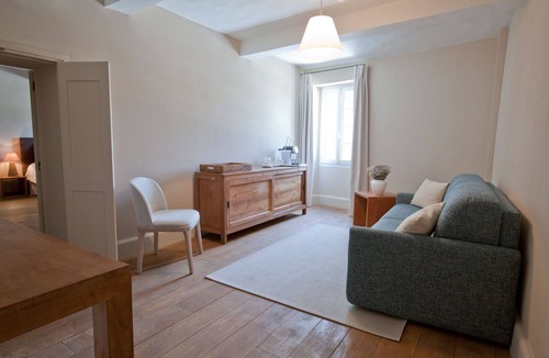 Eygalieres Bed & Breakfast | L'Oiseau qui Chante