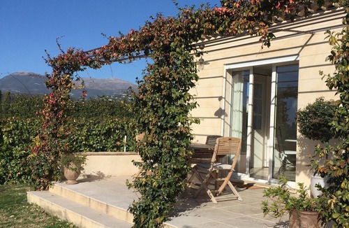 Saint-Paul-de-Vence Villa | "L'Olivaie side Garden"