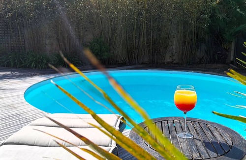 Les Sables d'Olonne House | L'Oliveraie - heated swimming pool