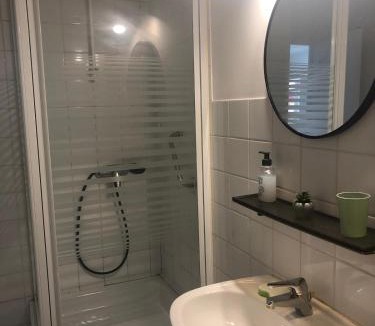 Les Chutes Lavie Apartment | L'oliveraie