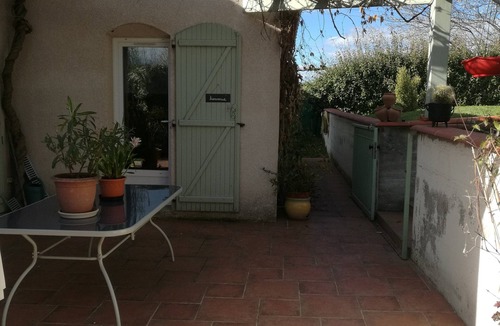 Chauriat Apartment | L'OLIVERAIE Relaxation and nature in the heart of volcanoes