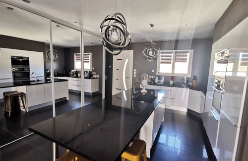 Pezens Villa | L'oliveras