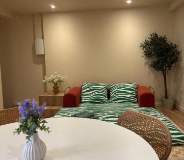 Poitiers Apartment | L'Olivier - appartement cozy au centre de Poitiers