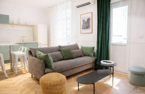 Clemenceau Apartment | L'Olivier de Beau Pre