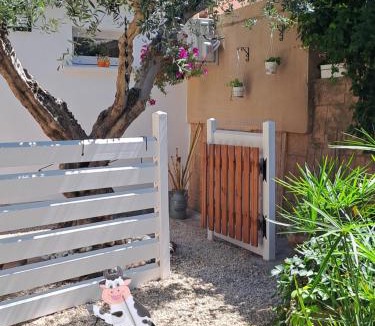 Saint-Andre-de-Sangonis Apartment | L'Olivier