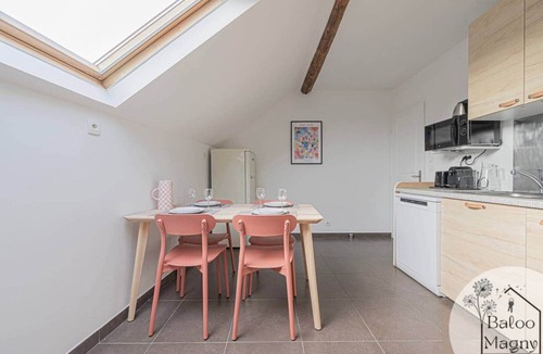 Magny-le-Hongre Apartment | L'Olympe d'Hercule - Heroic stay at Disneyland