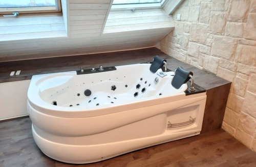 Bourroches Apartment | L'Opale - Sauna & Jacuzzi