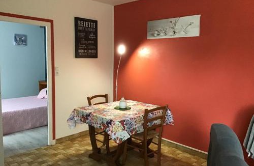 Rochechouart House | L’orée des fleurs