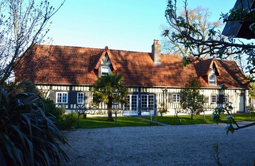 Ouville-la-Riviere Cottage | L'Orée des Prés Charming farmhouse - Garden & quiet 10min from the sea