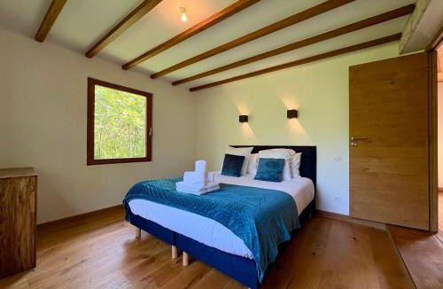 Les Marches House | L'orée Du Lac – jardin vue montagne