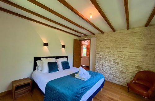 Les Marches House | L'orée Du Lac – jardin vue montagne