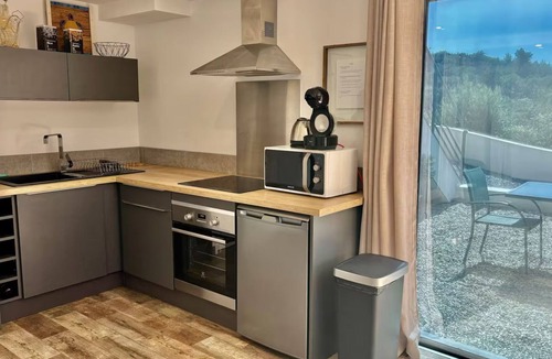 Saint-Julien-les-Rosiers Apartment | L'Orée Cévenole : SPA & Panorama d'Exception