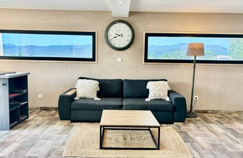 Saint-Julien-les-Rosiers Apartment | L'Orée Cévenole : SPA & Panorama d'Exception