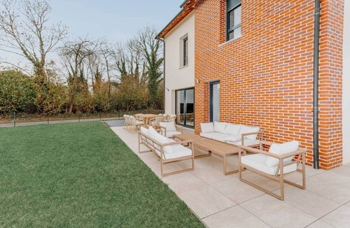 Douville-en-Auge House | "L'Oraille: Large new house in the heart of the Bocage countryside