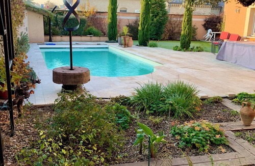 Chatuzange-le-Goubet Apartment | L’orangerie