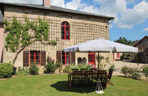 Saint-Priest-Taurion House | L'orangerie