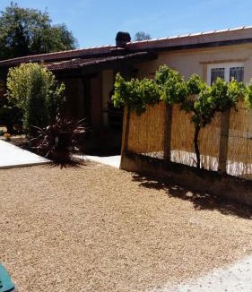 Talais House | l'orchidée