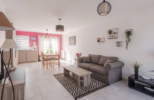 Saint-Nazaire House | L'ORCHIDEE - Wifi - Terrasse