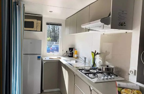 La Chaize-le-Vicomte House | L'Orée des Pins Residential Estate * - Mobil home PREMIUM - 32m2 - 2 bedrooms + terrace 4 to 5 people - 4 pers. included in the tariff