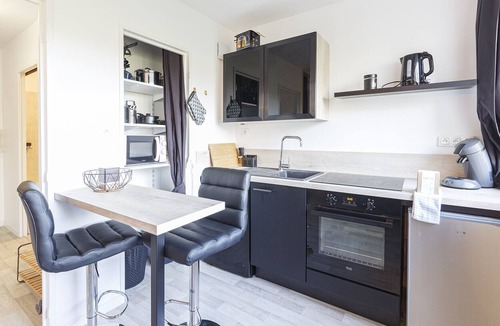 Roseraie - Orgemont Apartment | L'oriole - Wifi - Ascenseur