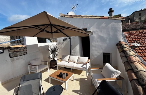 Vezenobres Apartment | L'Ostal Bestòrt, Duplex with stunning view, DUPLEX