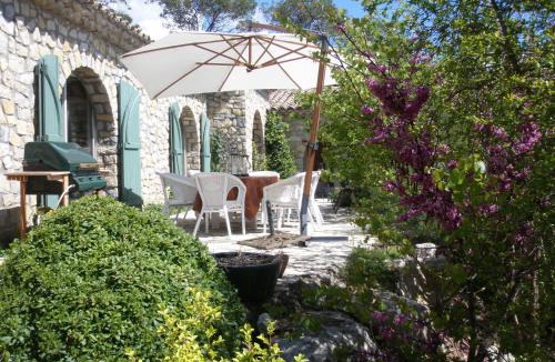 Saint-Jean-de-Cuculles Bed & Breakfast | L'Ostal du Pic St Loup