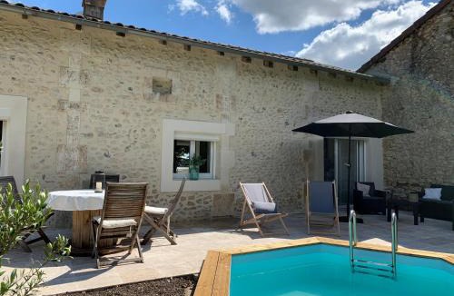 Trelissac House | L Ostal