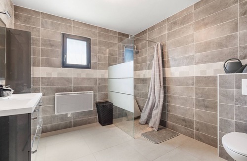 Nezignan-L'Eveque House | L'Ostal Lènes - Villa climatisée