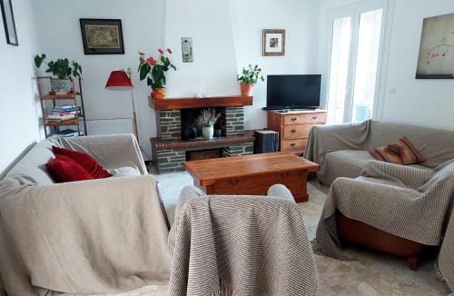 Eus House | L'Ours Brun holiday rental