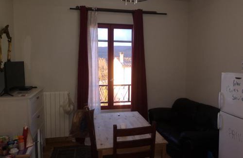 Servies-en-Val Bed & Breakfast | L'Ours des Corbières - Chambres d'hôtes