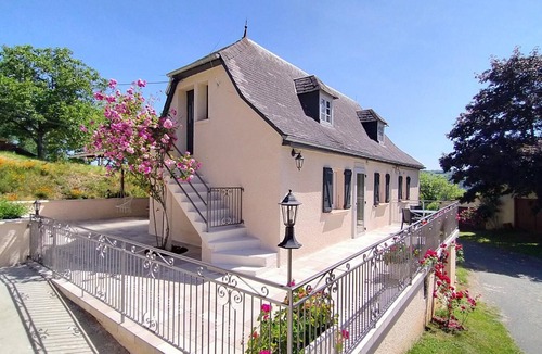 Bannes House | L'Oustal de lô Zélia - BANNES